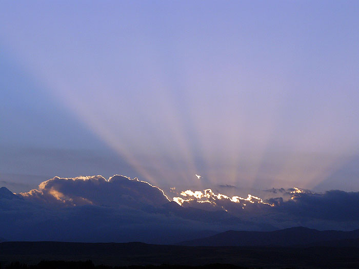 AR1107SM118_sunset_uco_valley_mendoza.jpg [© Last Frontiers Ltd]