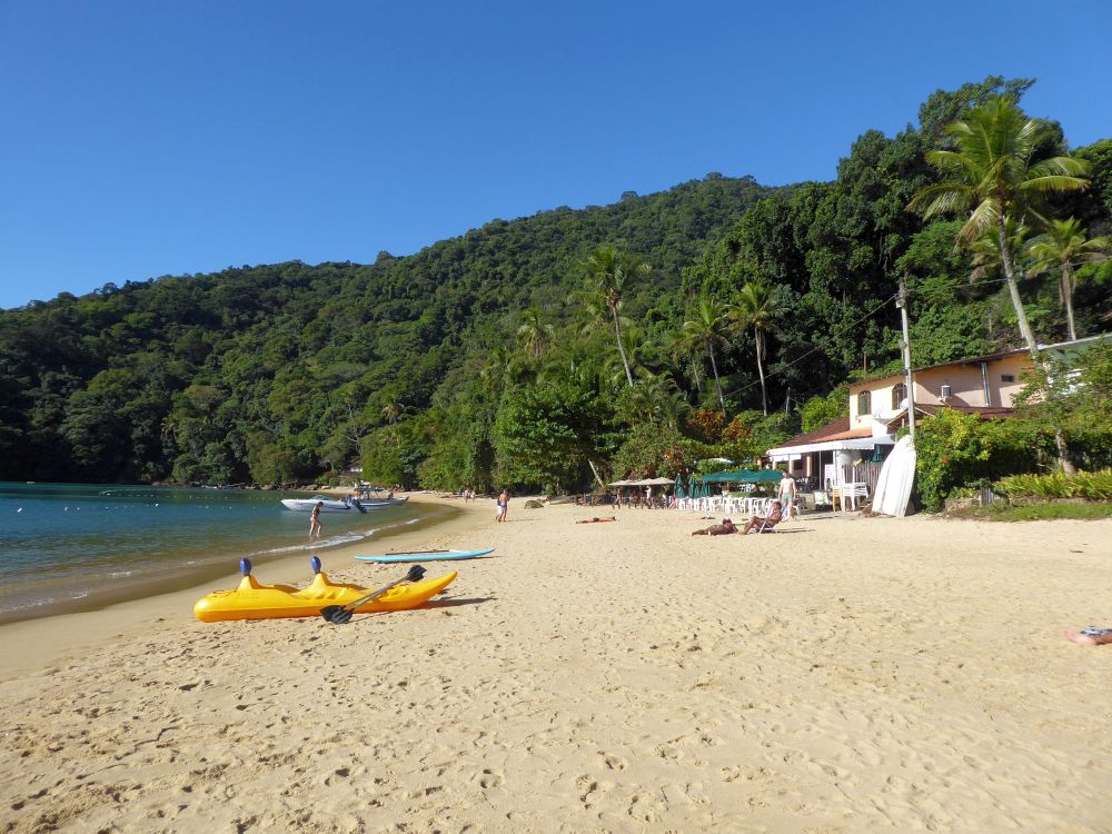 BR2305SM469_ilha-grande-abraaozinho-beach.jpg [&copy; Last Frontiers Ltd]