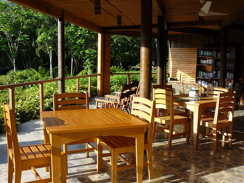 CR0516NL120_macaw-lodge-restaurant.jpg [© Last Frontiers Ltd]