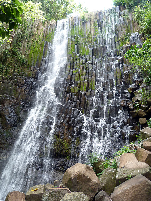 SV0913SM0347_suchitoto-los-tercios-waterfall.jpg [© Last Frontiers Ltd]