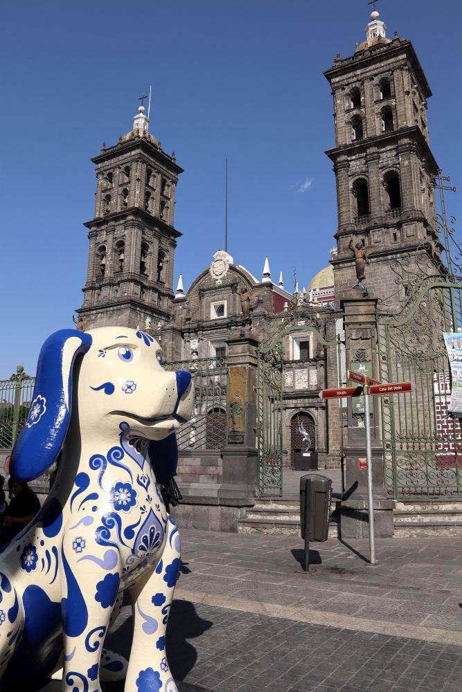 MX2404EP276_puebla-cathedral.jpg [© Last Frontiers Ltd]