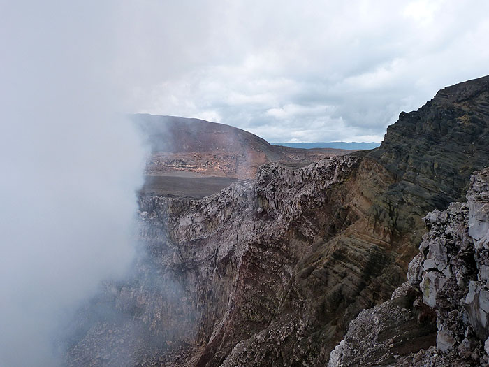 NI0913SM0680_masaya-volcano-santiago-crater.jpg [© Last Frontiers Ltd]